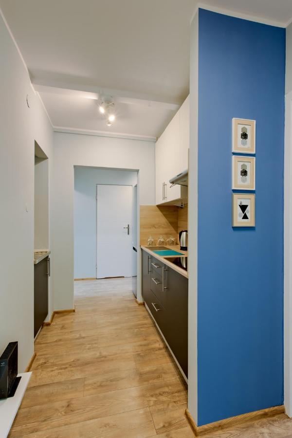 Krzywon 8 Rooms Warsaw Exterior photo